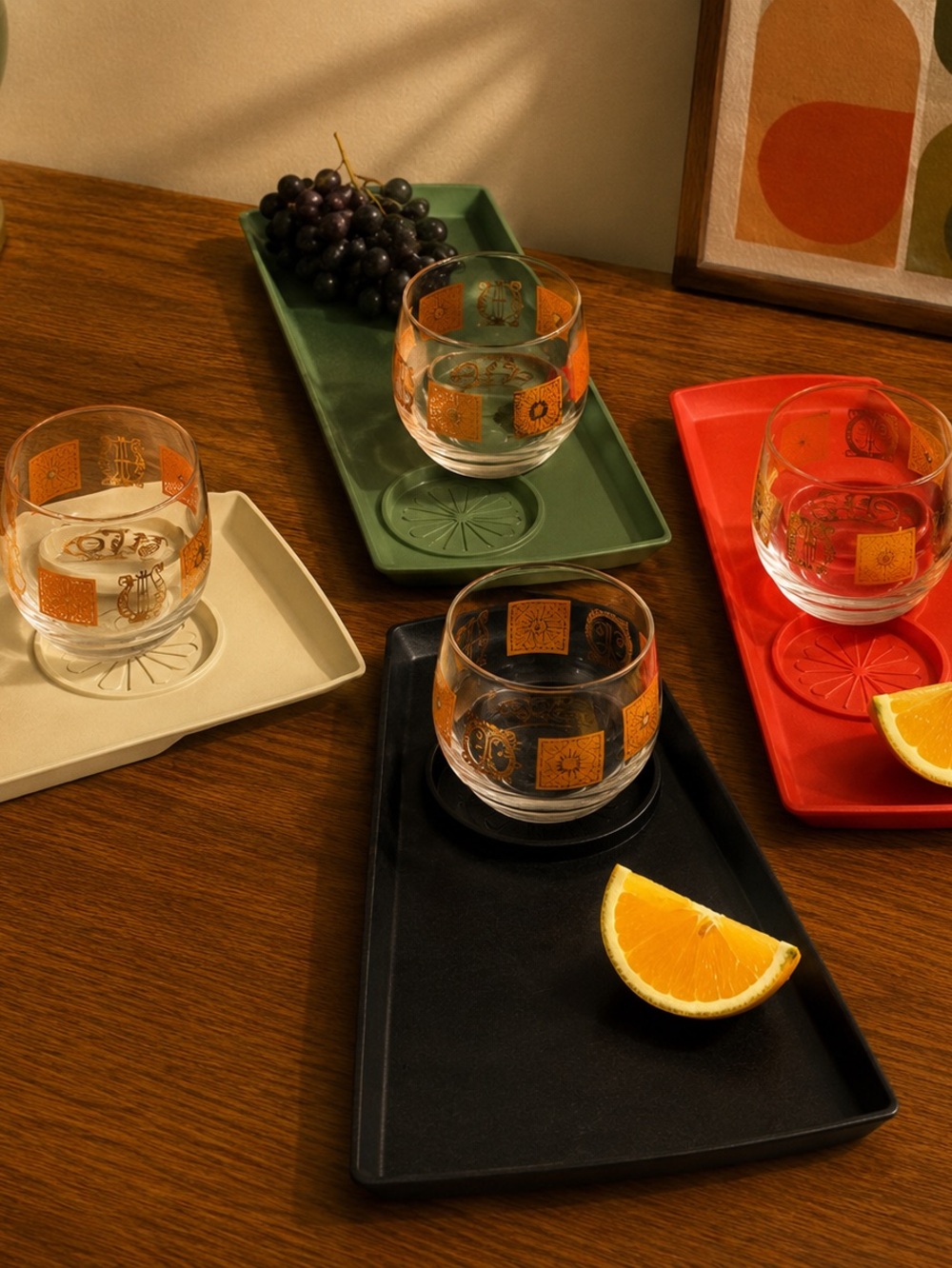 DAVID DOUGLAS Accalac Citrus Snack Trays Set Red Green Beige Black